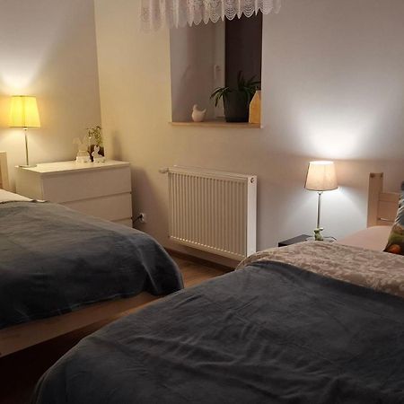 Zakatek Pod Lipka Apartment Stary Gieraltow Екстериор снимка